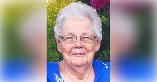 Ashley Heiden's Instagram, Twitter & Facebook