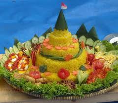 Ternyata, hal itu tidak sesuai dengan filosofi yang terdapat pada nasi tumpeng, lho kawan puan. Foto Berbagai Kreasi Tumpeng Untuk Syukuran Agustusan Makanan Enak Makanan Indonesia Resep Masakan Indonesia