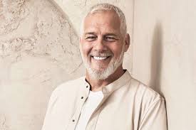 The Golden Bachelorette casts Kelsey Andersons dad as a contestant