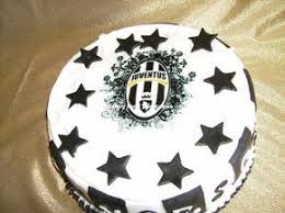 Torta Juventus By Fancy Food And Cakes Torte Torte Di Compleanno Calcio Torte Di Compleanno