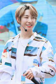 Almost everyone i've spoken to say he is ethnically korean, but for as long as i've supported nct, renjun himself has always said he's chinese. Nct Dream S Renjun Reveals The Surprisingly Simple Way He Takes Care Of The Environment Koreaboo