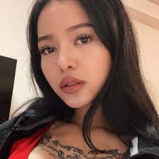 On august 17, 2020, she created the most liked video on tiktok, in which she lip syncs to the song soph aspin send by british rapper millie b. From Us Navy To Tiktok Star Bella Poarch Know Mental Issues Age Net Worth Height Ethnicity Wiki