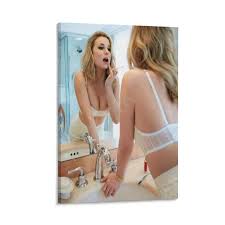 TOYOCC Actress Emily VanCamp Sexy Photography Art Poster (7) Canvas Poster  Wall Art Decor Print Picture Paintings for Living Room Bedroom Decoration  ...