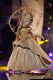 Masked Singer Season 4 S Premiere Great Singers And A Dangerous Unnecessary Lie Reality Blurred