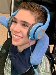 Celebrating the sweet sounds of turning 16!!!🥳🎂🎉