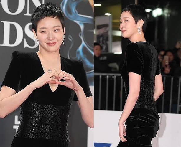 Kim Go-eun made an impression with a chic black dress that matches her  short cut.The 45th Blue Drago.. - MK