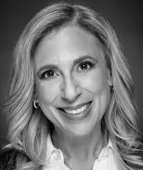 Jennifer Honig's Instagram, Twitter & Facebook