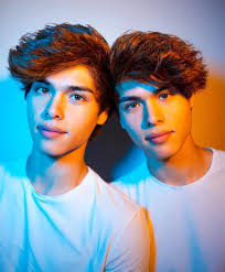 20 Stokes Twins✨ ideas