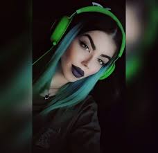 Casual gamer looking to meet chill gamers