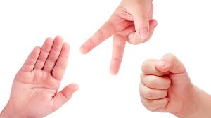 Uno debe vendarse los ojos y dar vueltas mientras canta, al terminar. Juegos Tradicionales Mexicanos Y Sus Reglas Descubrelos