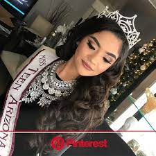 See more ideas about short hair styles, short hair cuts, hair cuts. 20 Absolutely Stunning Quinceanera Hairstyles With Crown Quinceanera Quince Hairstyles Quinceanera Hairstyles Hair Styles Clara Beauty My