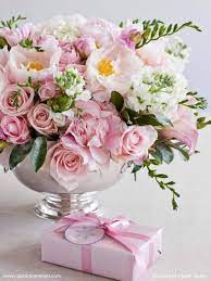 2 Flower Arrangement Artistic Arrangements Amp Wreaths Pinterest Flower Arrangements Birthday Flowers Bouquet Beautiful Flowers