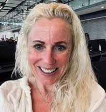 Adelaide Hansen's Instagram, Twitter & Facebook