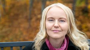 Erika ger ut sin första bok