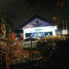 Polis siasat balai polis pasang jalur gemilang terbalik. Balai Polis Cawangan Trafik Kota Damansara