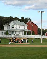 50161 iowa center ( 515 ) 52240 iowa city ( 319 ). Yankees White Sox To Play Game At Field Of Dreams In Iowa Abc News