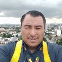 Carlos Borrayo's Instagram, Twitter & Facebook