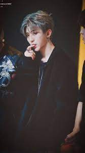 ป กพ นโดย sophie c ใน cai xukun คนด ง แฟนหน ม จ น