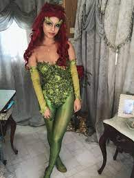 Poison Ivy Costume Uma Thurman Diy Poisonivy Halloween2017 Umathurman Cosplay Poison Ivy Costume Diy Poison Ivy Costumes Poison Ivy