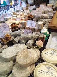 Abbaye de tamié localiser bessonnais localiser bleu au lait de vache et bufflonne de l'éleveuroccitan localiser bleu de brebis la mémée localiser bleu de costaros (éponyme) localiser bleu de langeac. Photos At Fromagerie Alleosse Ternes Paris Ile De France Cheese Wine Recipes Food Europe