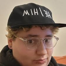 Caleb Newman (@calebreadsbooks) • Instagram photos and videos