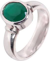 They accumulate wealth by dint of their own hard efforts. Silverwala 925 Sterling Silver Emerald Birth Stone Taurus Gemini Cancer Finger Ring For Unisex 18 0 Sterling Silver Emerald Sterling Silver Plated Ring Price In India Buy Silverwala 925 Sterling Silver Emerald
