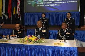 Rm 350 elaun cola : Polis Perak Pdrm Perak Menerima Pucuk Pimpinan Yang Baru Facebook