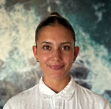 Hi everyone!** New Stewardess available to start immediately or in the new  year! Located in New Zealand and can relocate. I will be travelling with a  friend who is also looking for