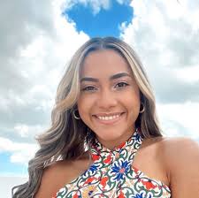 Alondra Peluyera and Arnaldo Vargas's Wedding Website