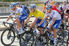 Al giro d'italia 2020 ottiene la maglia rosa dalla terza tappa, succedendo a filippo ganna. Joao Almeida No Recomeco Da Epoca Em Burgos Goride Pt