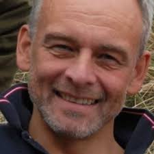 Ed Smiley-Jones (@SmileyJonesUK)