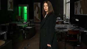 As the bank closes, and mayor's schultheiss's work falls into ruin, all hope appears lost. Bad Banks Tv Mini Series 2018 Imdb