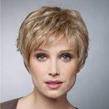 Coiffures pixie pour les femmes de plus de 60 ans. Coiffure De Femme De 60 Ans