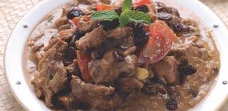 Masukkan daging kambing, daun salam, kecap manis dan serai. 7 Resepi Lauk Kambing Ini Anda Boleh Sediakan Dalam Masa Yang Singkat Easy