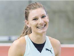 Maybe you would like to learn more about one of these? Ajla Del Ponte Cosi Faccio La Staffetta Tra L Universita E Le Gare Olimpiche L Universitario