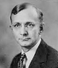 Bradley Newberry's Instagram, Twitter & Facebook