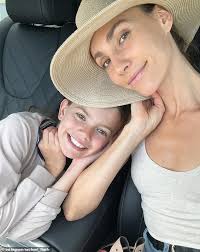 Twist in Rachael Finch cross-country saga as fellow school mum reveals what  really happened