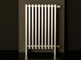 Le radiateur au gaz de ville est une solution de choix pour les logements reliés au gaz naturel. Les Radiateurs De Chauffage Central Maison Travaux