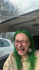 Any chance you could stop Shuffling & pour my Drink 🍸😕... #dance  #bartender #waiting