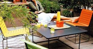 up down by fermob blog deco design mobilier jardin table basse terrasse