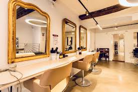 Cela fait depuis son ouverture que je vais au salon de beauté, jamais decue! Salon De Coiffure Le Salon De Juliette A Gambais 78950