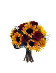 Con queste rose di sicuro illuminerete il volto del destinatario. Bouquet Di Girasoli E Rose Rosse Momenti Fiori Fiori A Carpi Ordina Fiori Online Consegna Fiori A Domicilio A Carpi