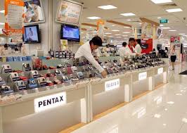 Singapore Best Store Interactive Digital Camera Display