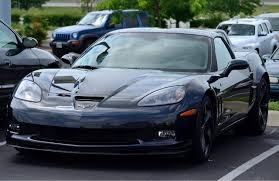 With manufacturing processes and material science converging with innovative ways to extract power from a petrol engine, it seems as if we're in the golden age of horsepower and, thus, top speed. Chevrolet Corvette Grand Sport C6 Specs 0 60 Quarter Mile Lap Times Fastestlaps Com
