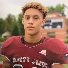 Dominic Esparza's Instagram, Twitter & Facebook