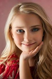 BTS magic ✨ Cassie & Tess step in front of the camera for their very first  official photoshoot as Miss America & Miss America's Teen! 👑 Photography:  @carlosvelezstudios Glam: @victoriadukebeauty Wardrobe: @henriscloud9