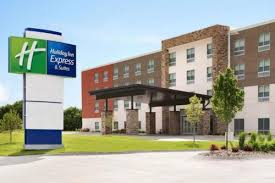 Holiday inn is a hotel brand created by kemmons wilson in 1952 to provide affordable accommodations for families in a clean and friendly environment. Die 10 Besten Holiday Inn Hotels In Den Usa Booking Com