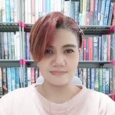 Phyllis loves her dolls but reluctantly works with experts and her sons to  downsize her collection and move on.