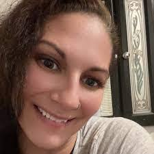 Shannon Wentz's Instagram, Twitter & Facebook