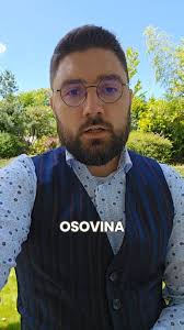 Dragoslav Tomić je na poziciji Managing Director kompanije MyWorld doo.  Svoju bogatu korporativnu karijeru gradio je na upravljačkim pozicijama  pretežno u multinacionalnim kompanijama u Srbiji i u inostranstvu. Kao  jedan od ključnih